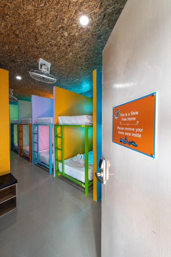 Mypatong Social Hostel Exterior photo